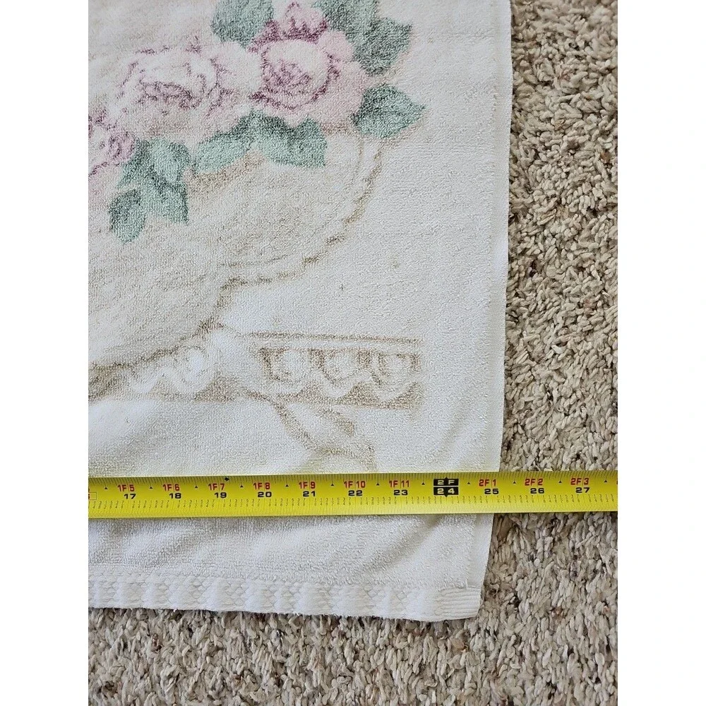 Jessica McClintock Vintage Lace Cottage Floral Bath Towel Bedding Coordinate
